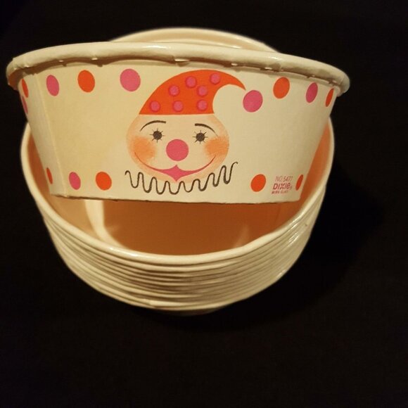 Vintage 70s Dixie Clown Dishes Ice Cream Cup Matchables 12 Count 7 Ounce - Picture 3 of 7